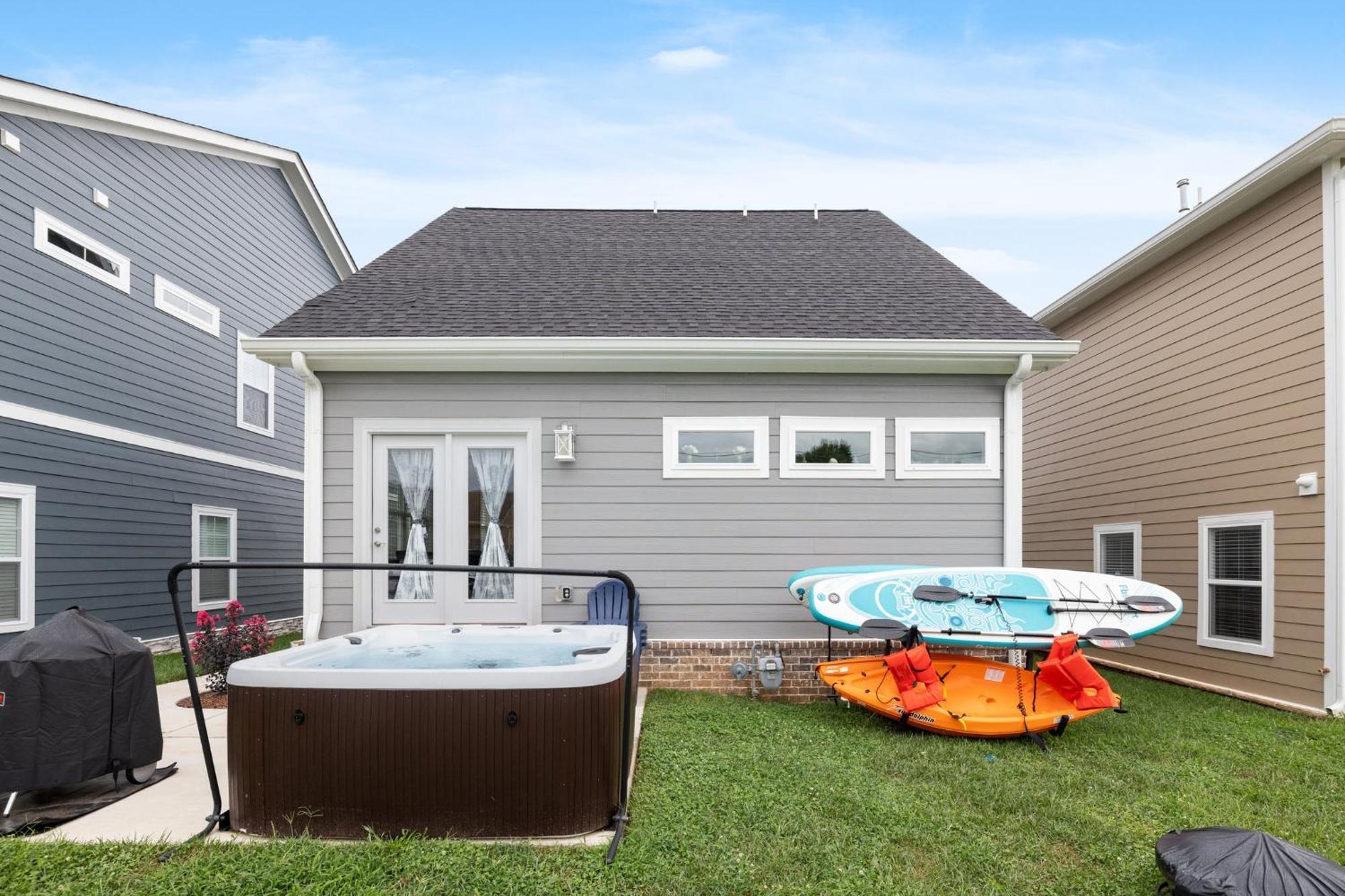 Cozy Lake Cottage W/ Kayaks, Sups, Pool & Firepit Winchester Dış mekan fotoğraf