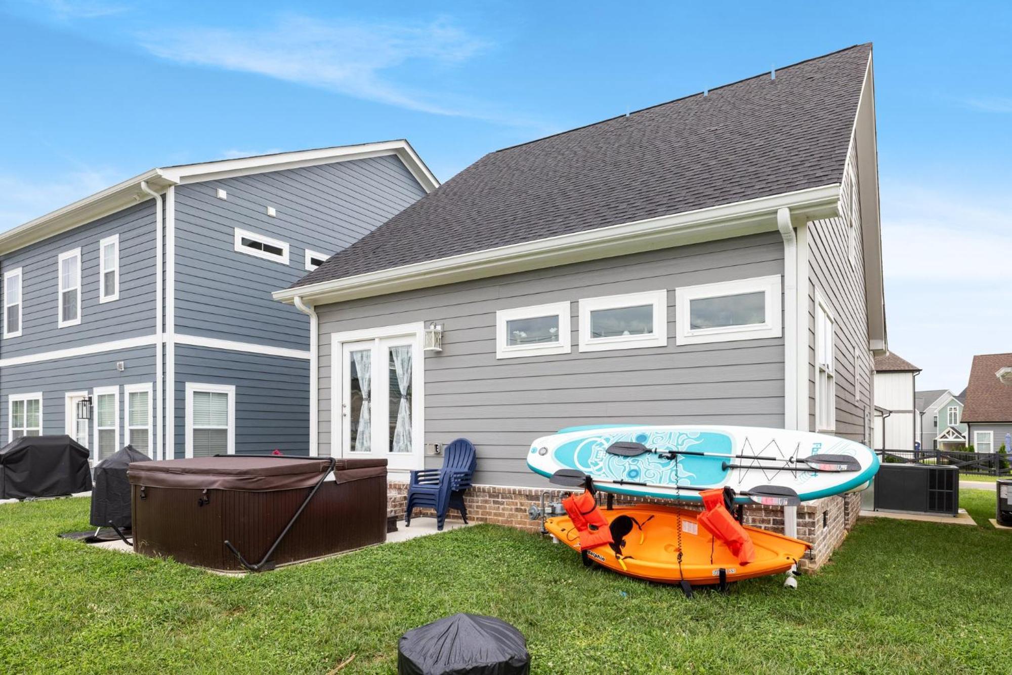 Cozy Lake Cottage W/ Kayaks, Sups, Pool & Firepit Winchester Dış mekan fotoğraf
